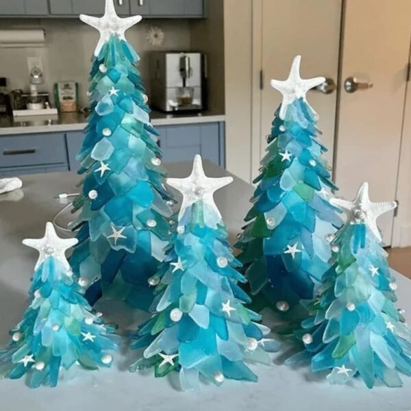 There are five sea glass Christmas trees in three types of sizes